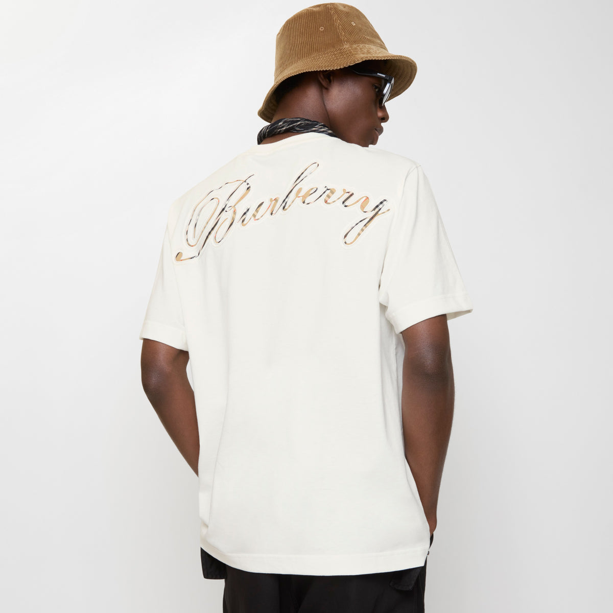 Burberry Desenli Beyaz T-Shirt