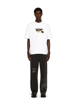 Off White Beyaz Boyalı Ok Kaykay Logolu Siyah T-Shirt
