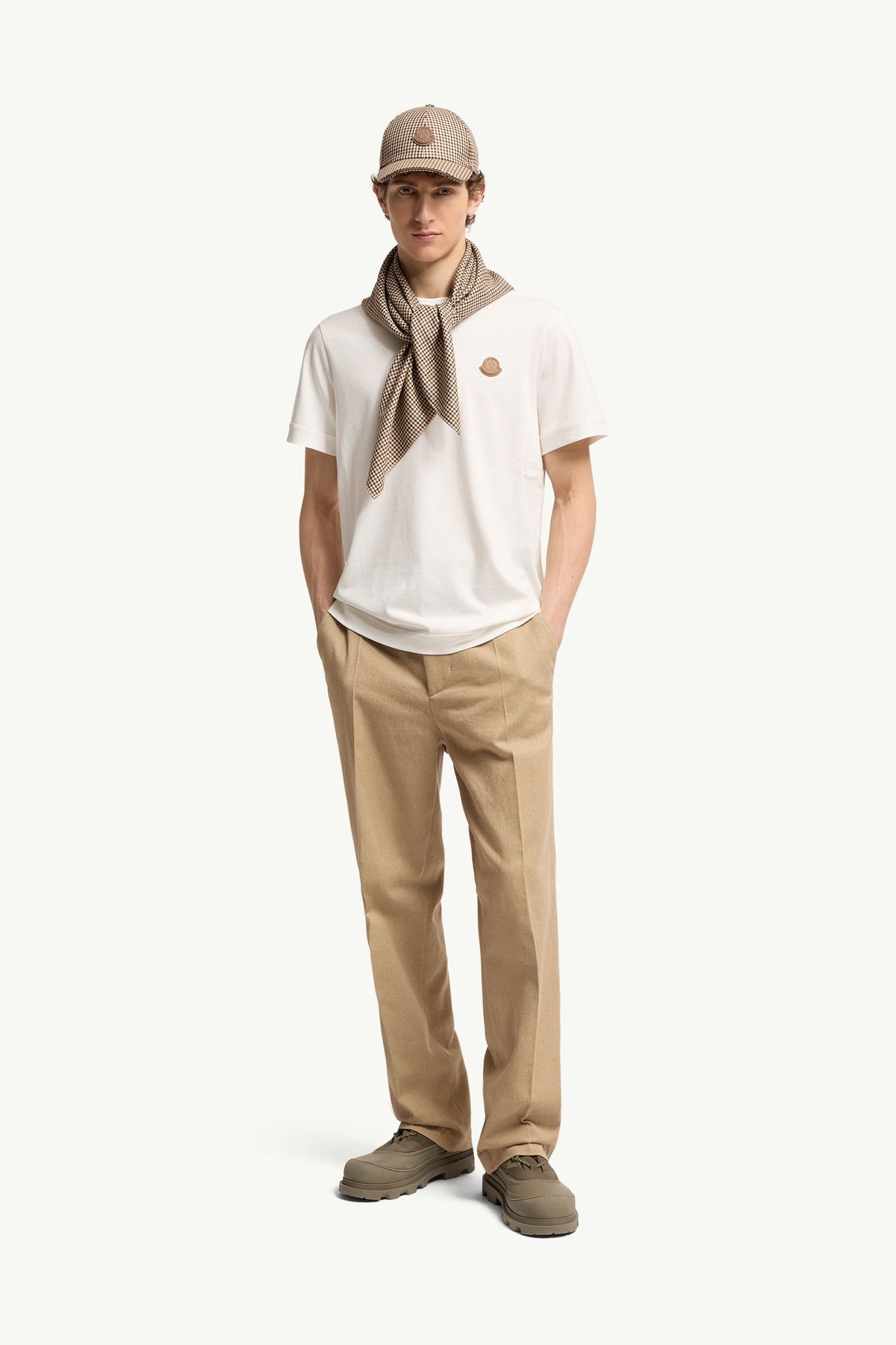 Moncler Deri Logolu Pamuklu Beyaz T-Shirt