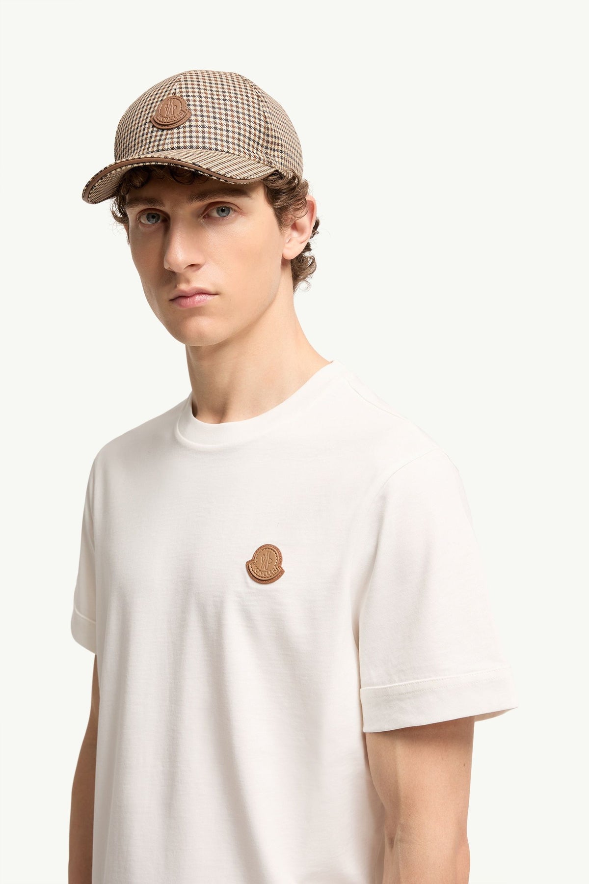 Moncler Deri Logolu Pamuklu Beyaz T-Shirt