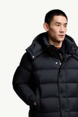 Moncler Maya 70 Kapüşonlu Kısa Kaz Tüyü Mont